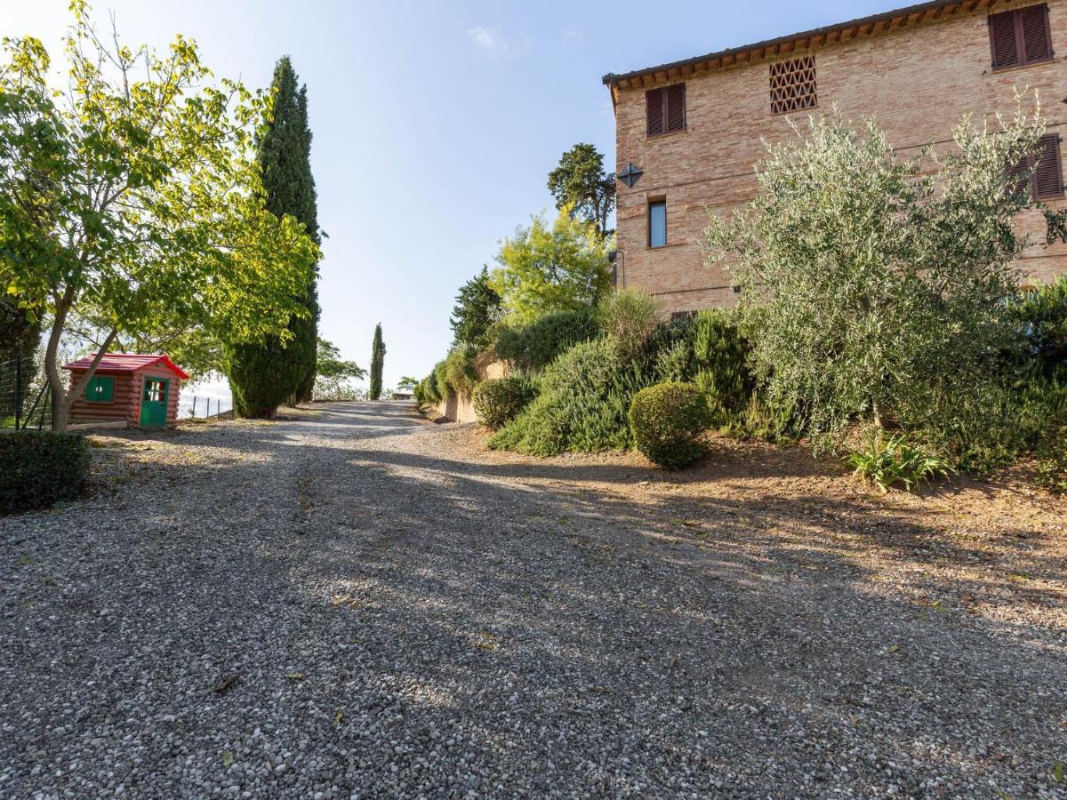 360 Degree View Over The Tuscan Hills *