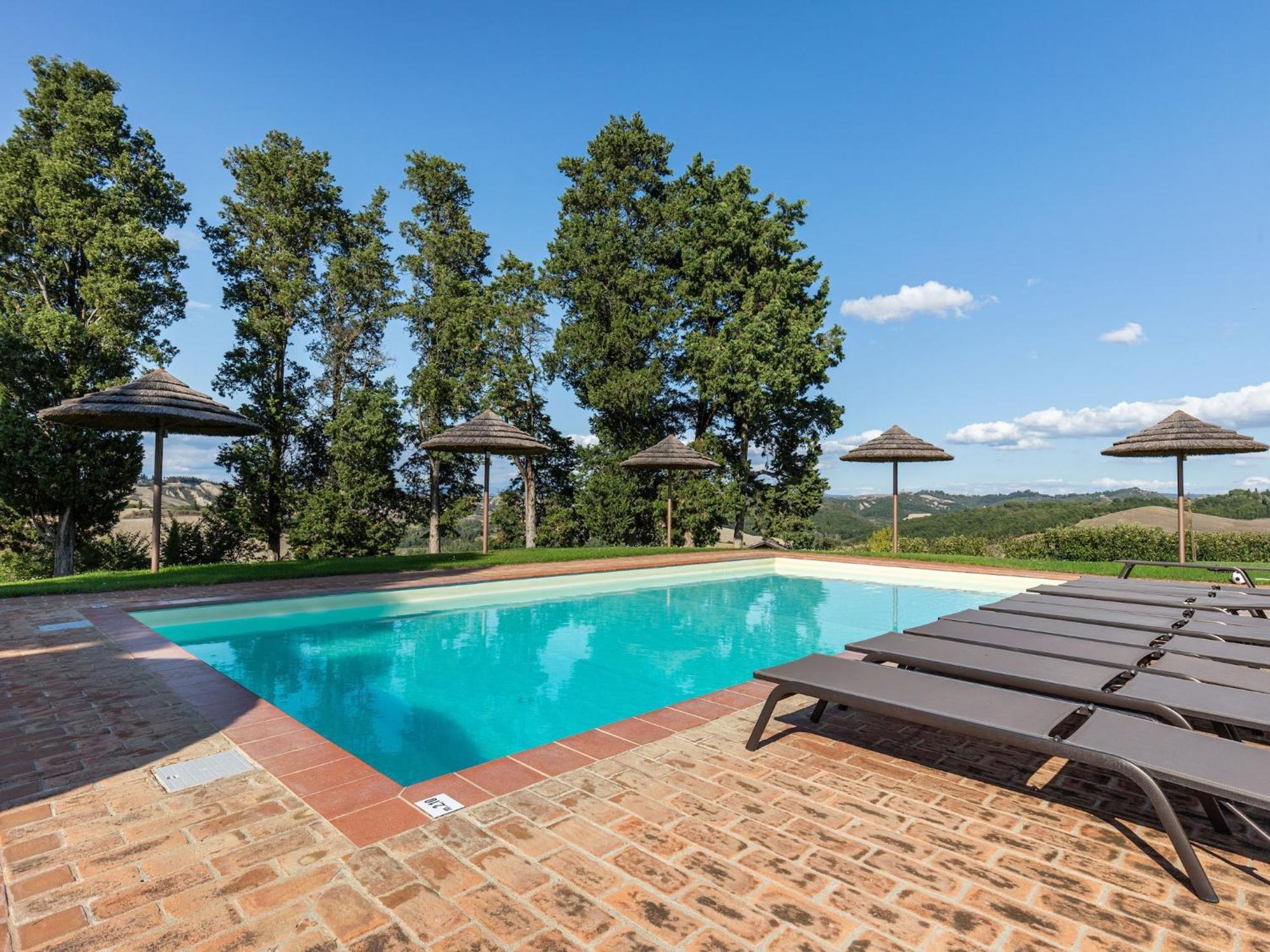 360 Degree View Over The Tuscan Hills